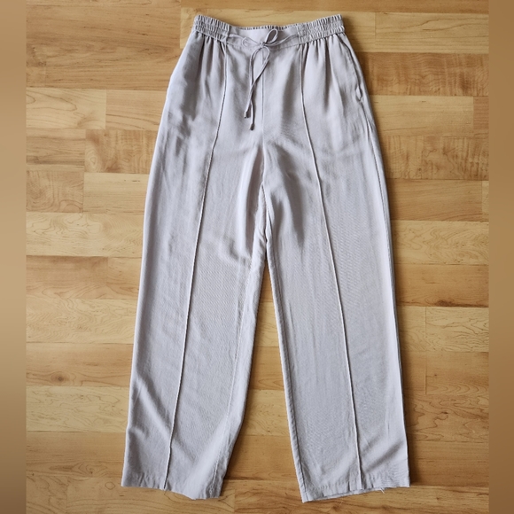 elasticated wide leg beige trousers - Picture 3 of 6